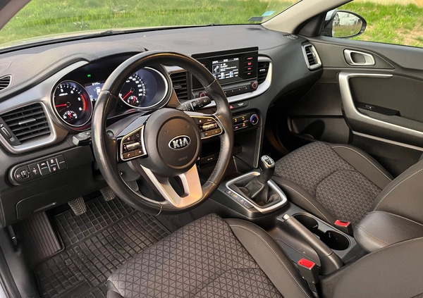 Kia Ceed cena 65500 przebieg: 63800, rok produkcji 2021 z Tarnów małe 92